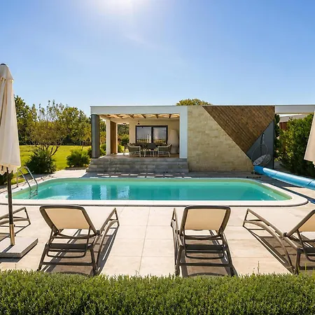 Ferienhaus Lovely In